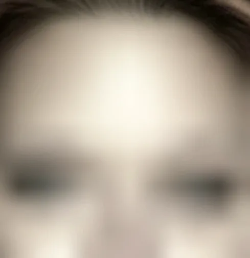 Andrea, 38